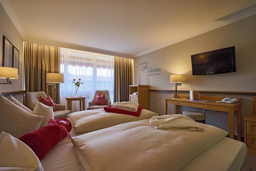 Thermenhotel Apollo Bad Füssing Екстериор снимка