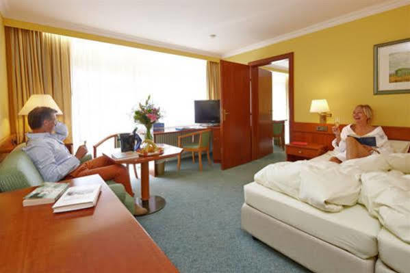 Thermenhotel Apollo Bad Füssing Екстериор снимка