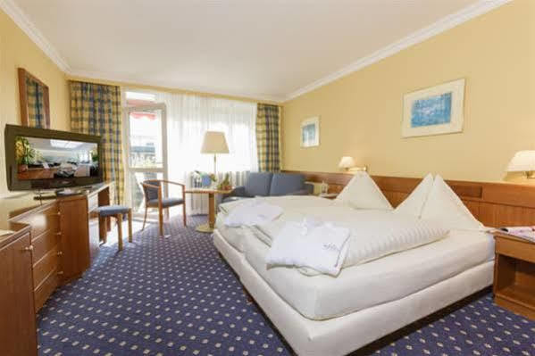 Thermenhotel Apollo Bad Füssing Екстериор снимка